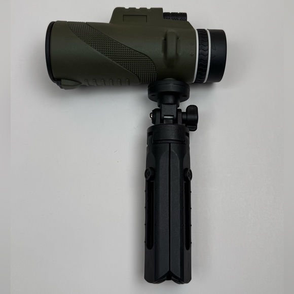 Monocular Telescope 80×100. NEW - Picture 3 of 7